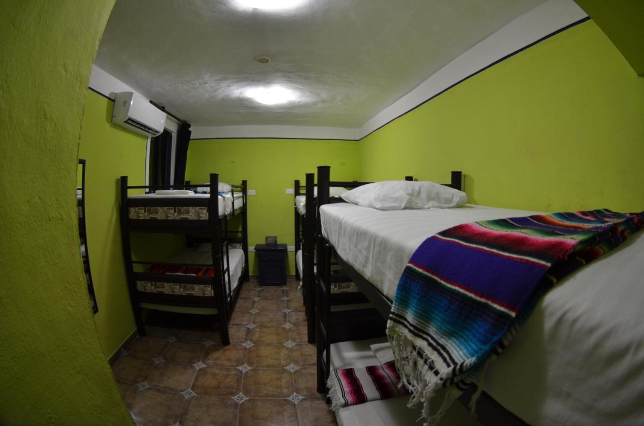Fiesta Party Hostel - Cancún Esterno foto