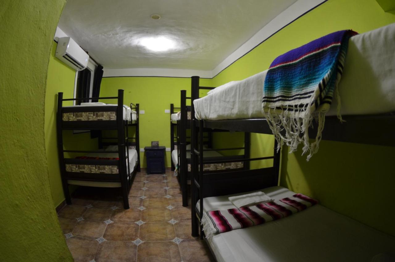Fiesta Party Hostel - Cancún Esterno foto